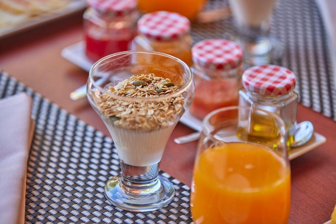 Ca' N Beia Suites - Adults Only Alaro Bagian luar foto