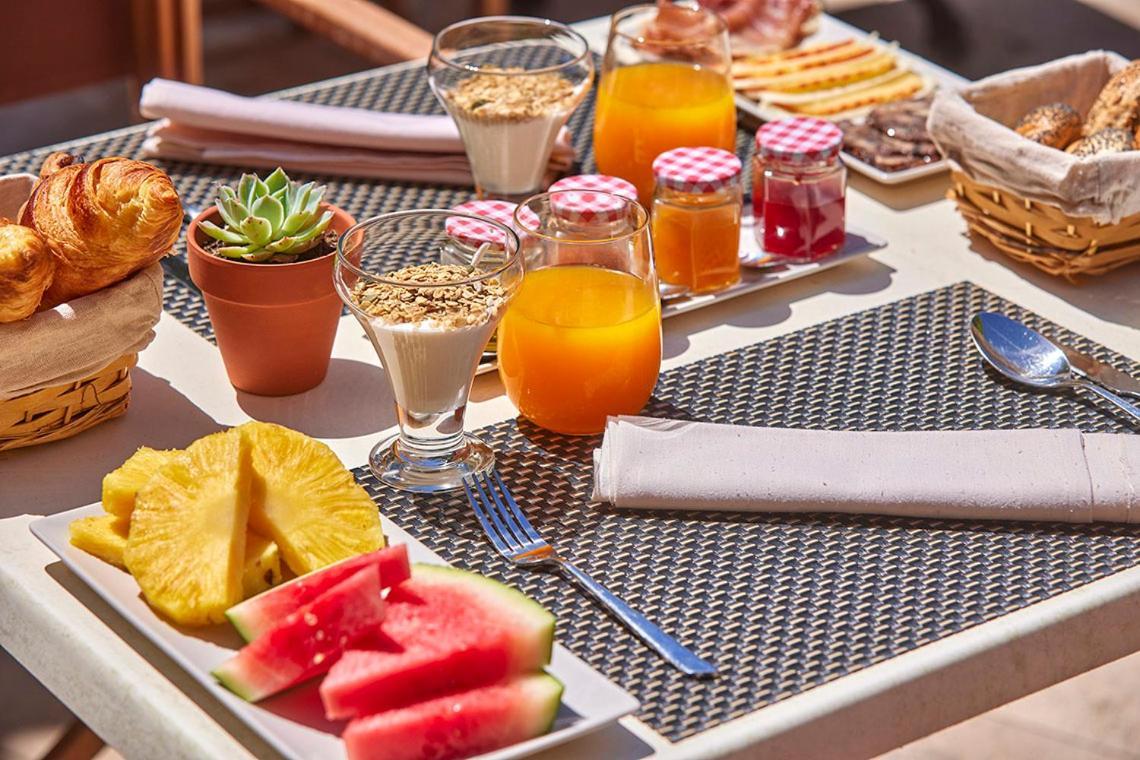 Ca' N Beia Suites - Adults Only Alaro Bagian luar foto