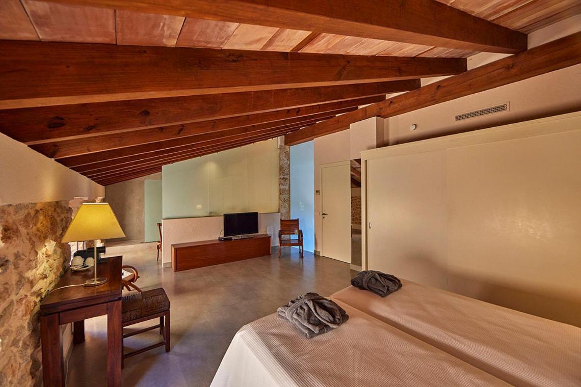 Ca' N Beia Suites - Adults Only Alaro Bagian luar foto