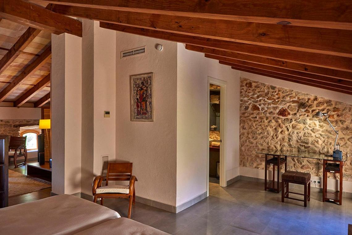 Ca' N Beia Suites - Adults Only Alaro Bagian luar foto