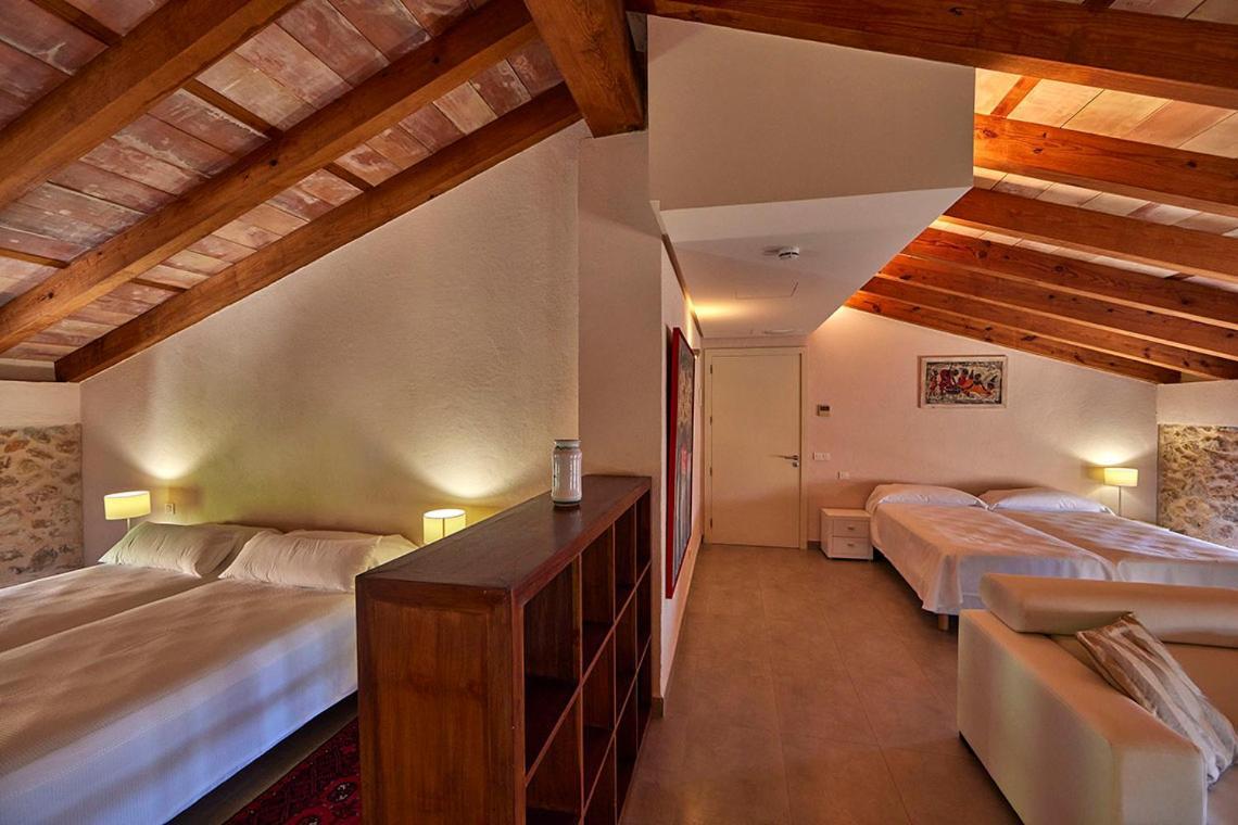 Ca' N Beia Suites - Adults Only Alaro Bagian luar foto
