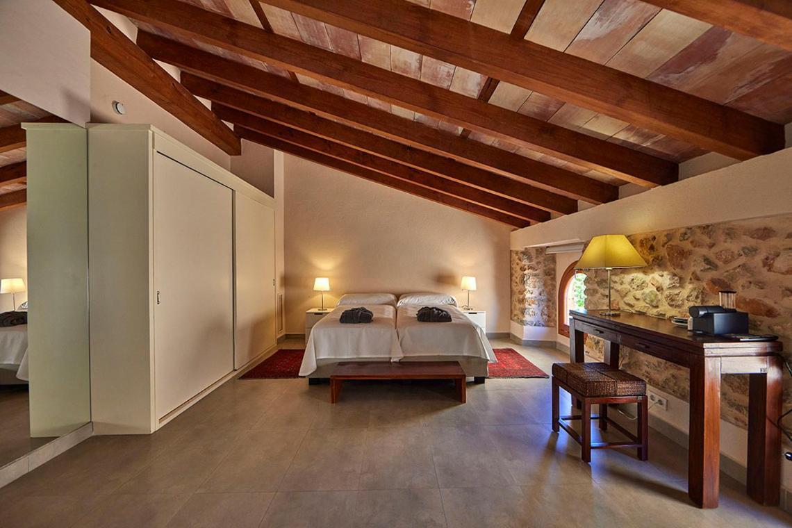 Ca' N Beia Suites - Adults Only Alaro Bagian luar foto