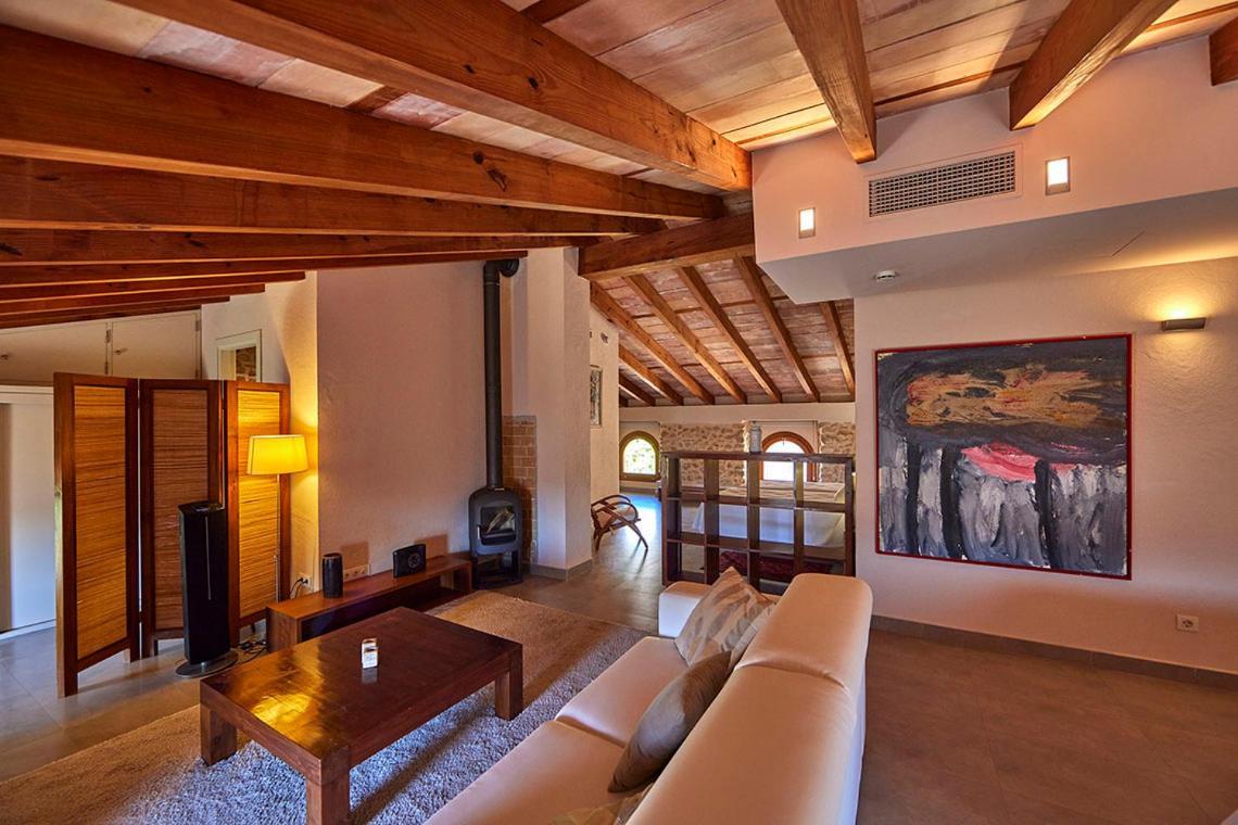Ca' N Beia Suites - Adults Only Alaro Bagian luar foto