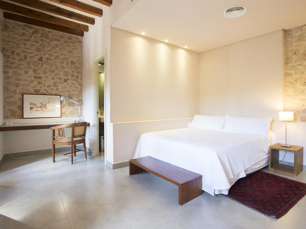 Ca' N Beia Suites - Adults Only Alaro Bagian luar foto